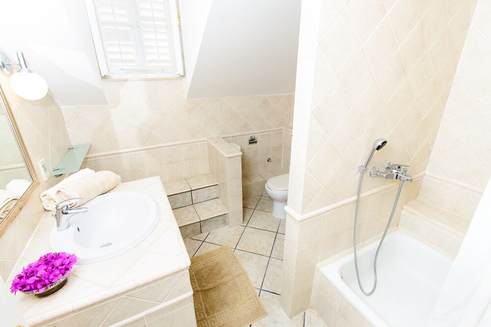 Photo of Bathroom in Mlini