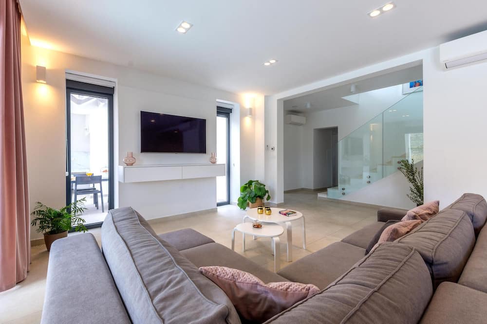Photo of Livingroom in Zrnovnica