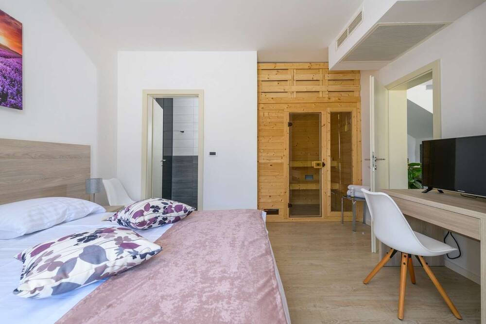 Photo of Bedroom in Brgod