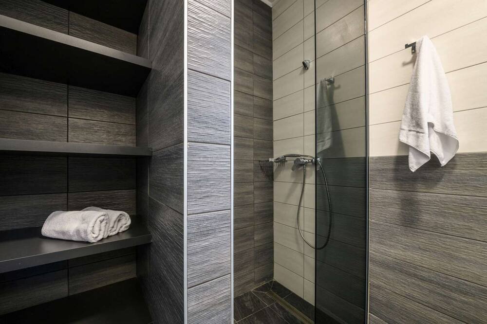 Photo of Bathroom in Brgod