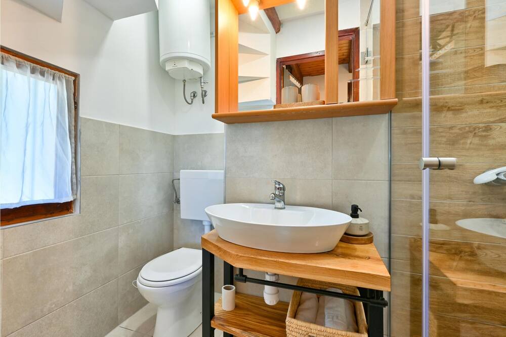 Photo of Bathroom in Pokupsko