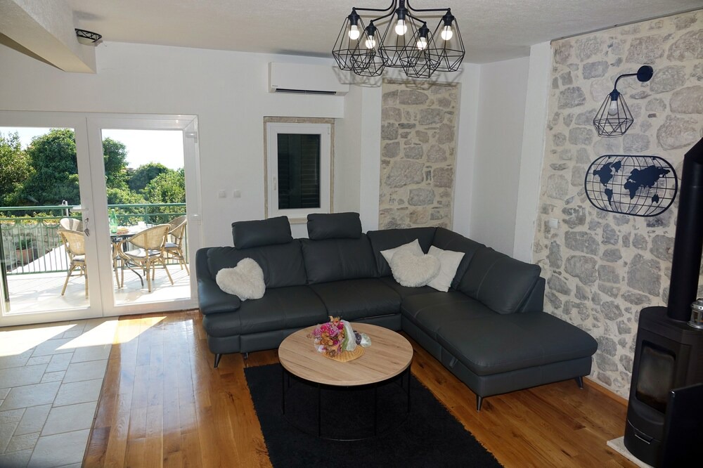 Photo of Livingroom in Podgora