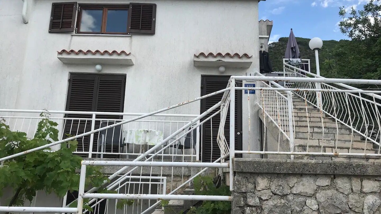 Photo of Outdoor in Merag