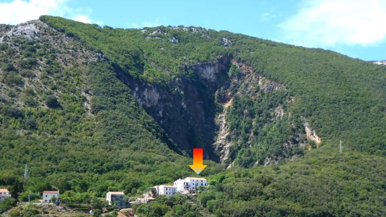 Photo of Outdoor in Merag
