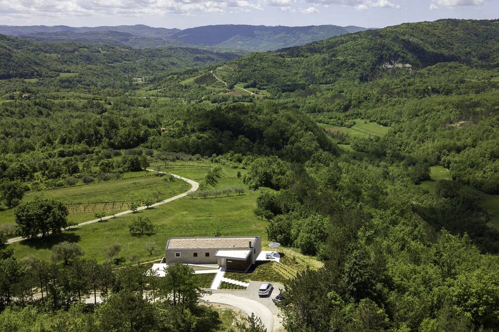Photo of Outdoor in Buzet
