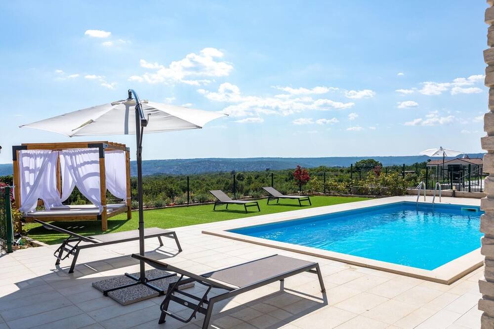 Photo of Outdoor in Diminici