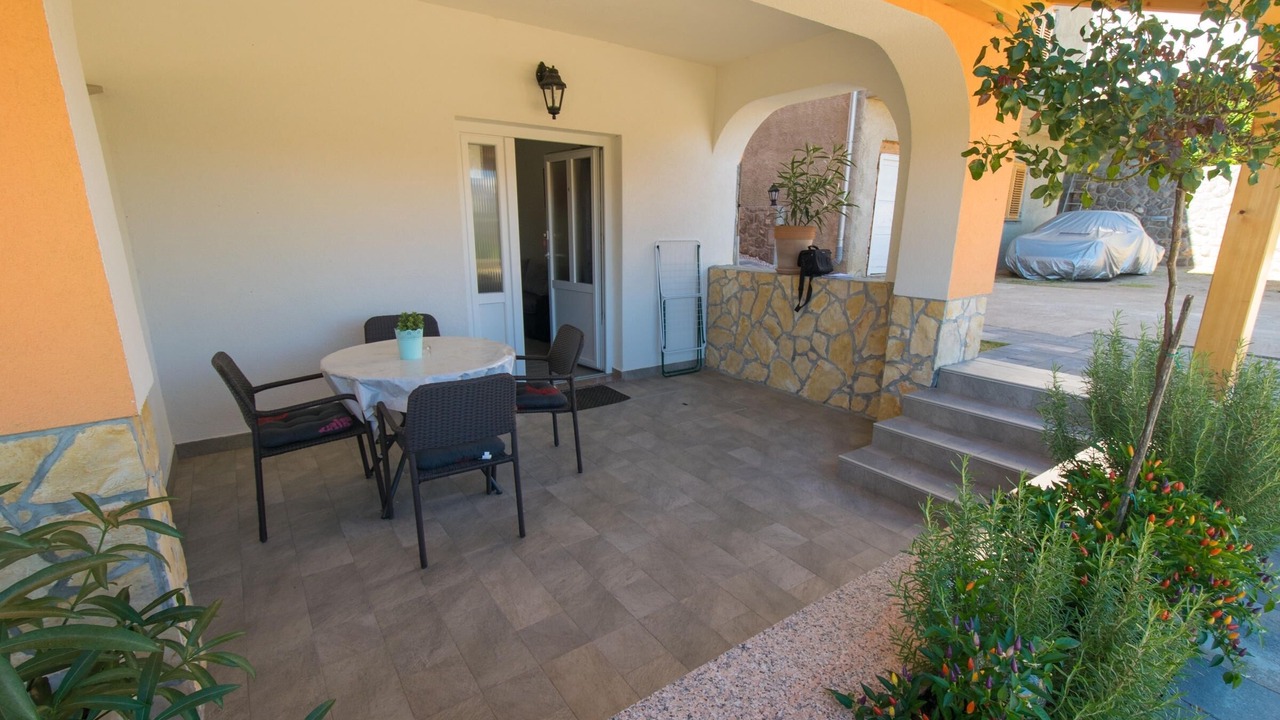 Photo of Outdoor in Porat