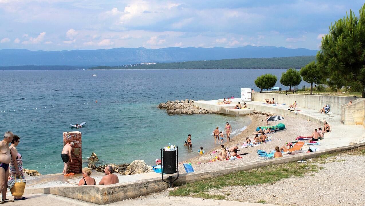 Photo of Others in Porat