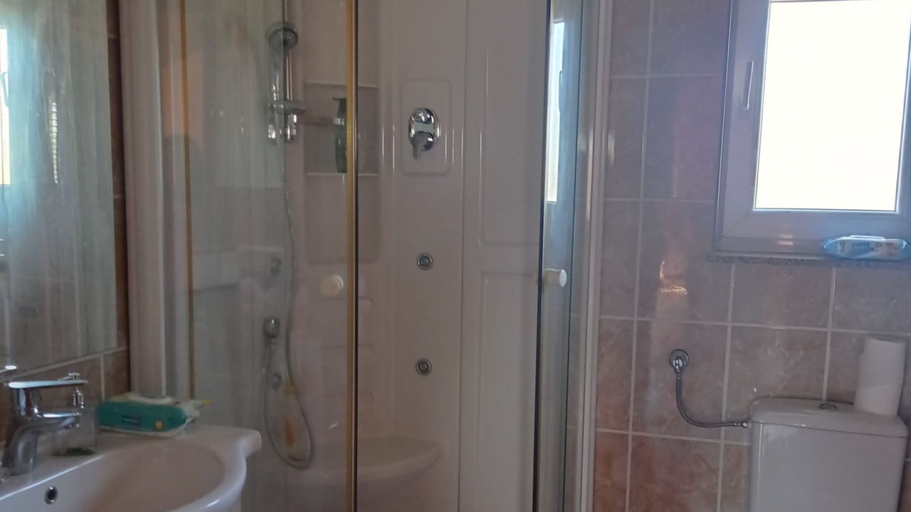 Photo of Bathroom in Vir