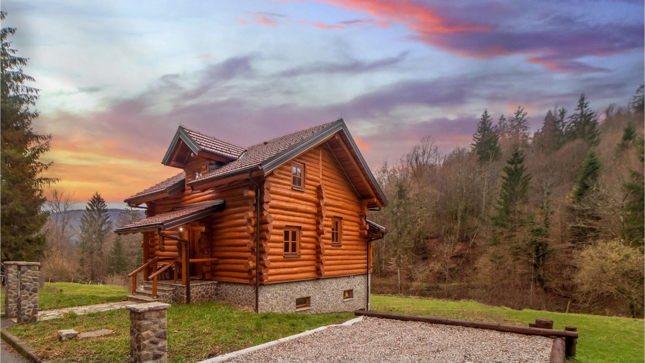 Photo of Outdoor in Plesce