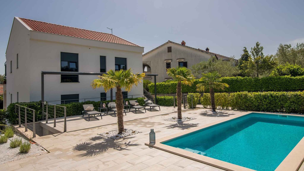 Photo of Outdoor in Porat