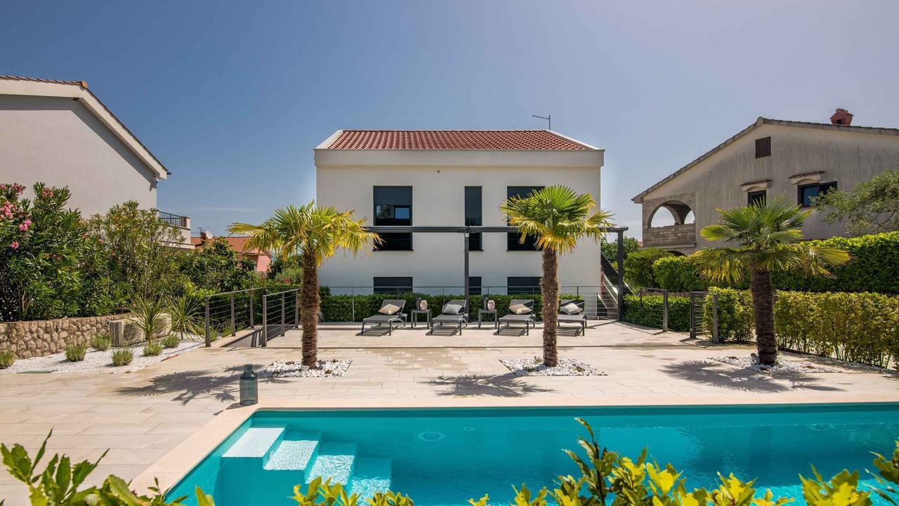 Photo of Outdoor in Porat