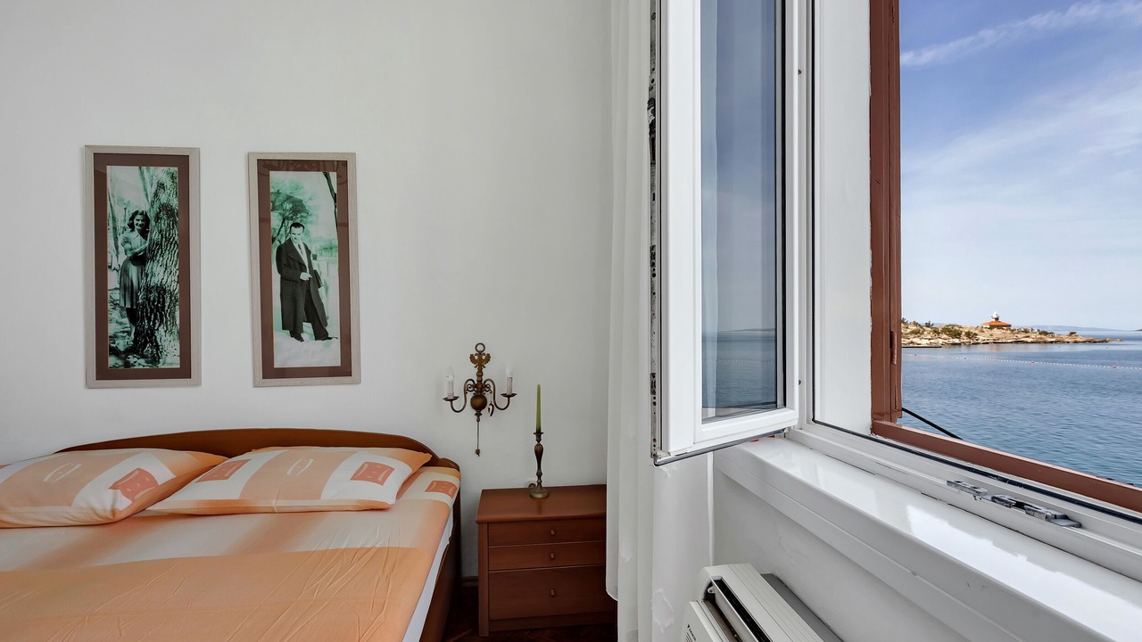 Photo of Bedroom in Makarska Old Town