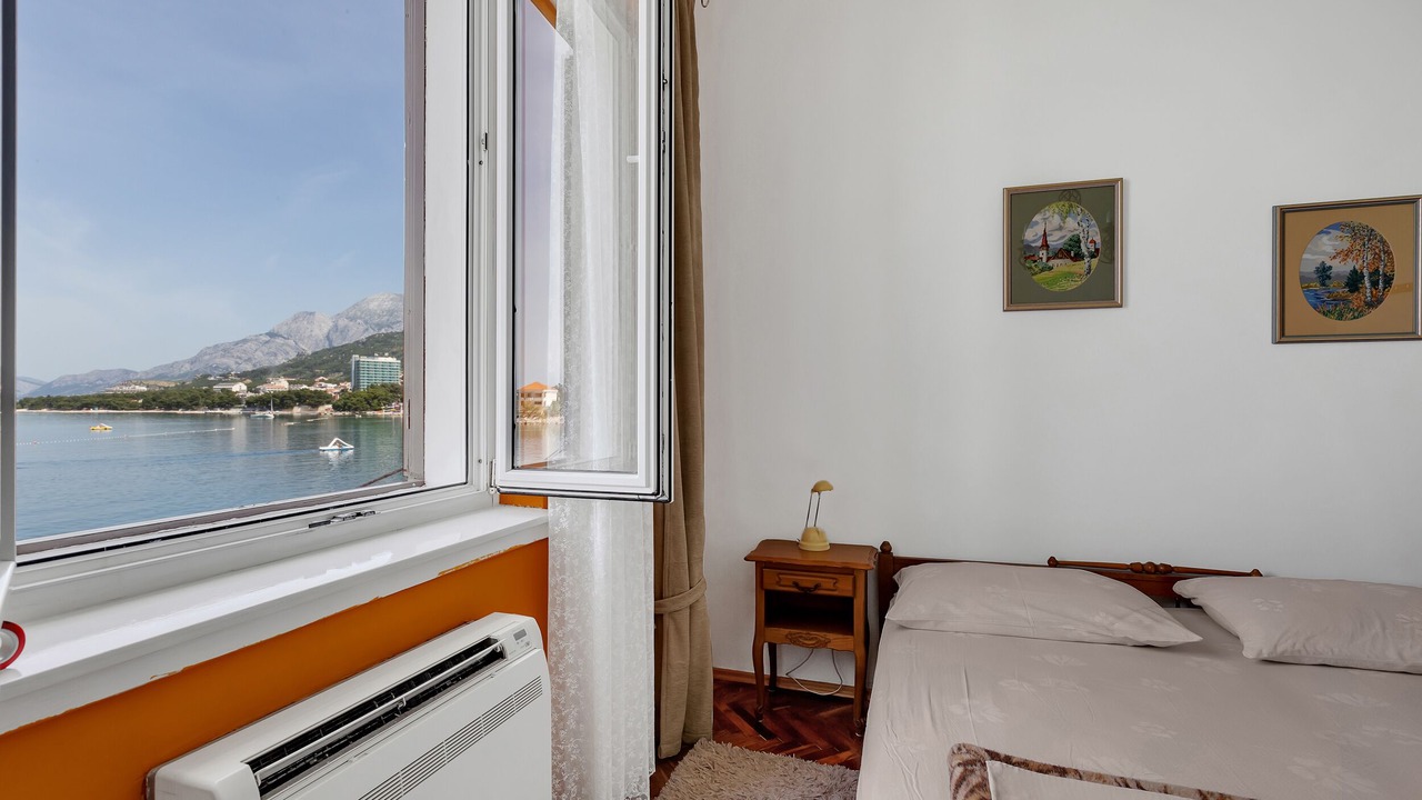 Photo of Bedroom in Makarska Old Town