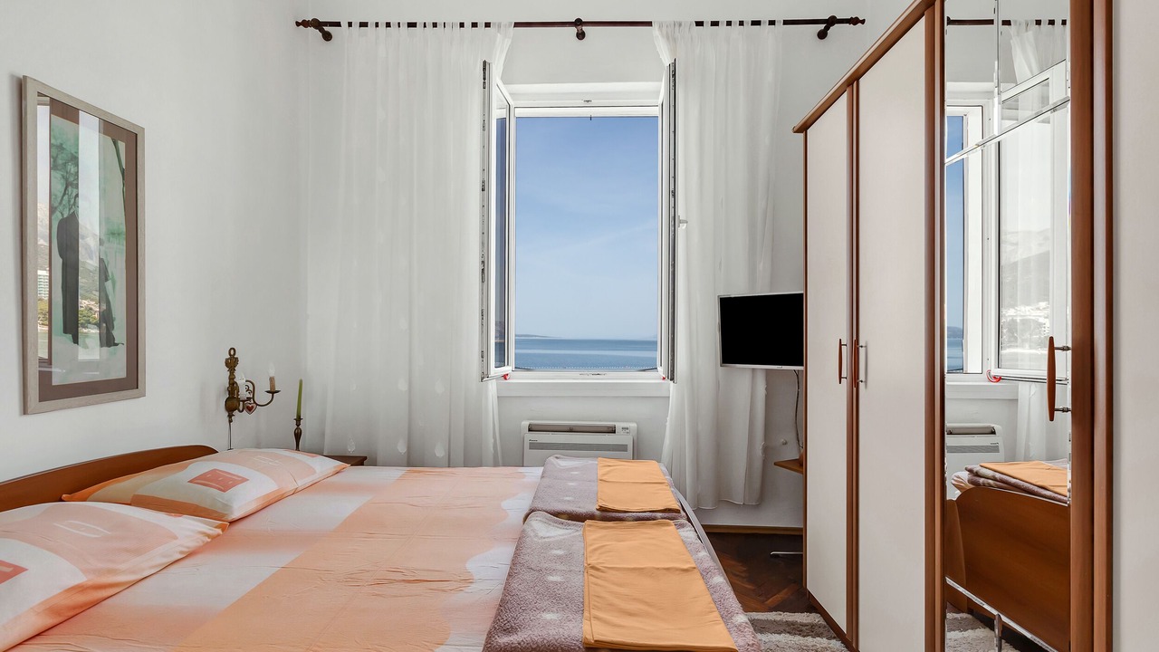 Photo of Bedroom in Makarska Old Town