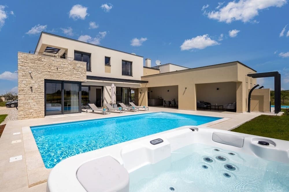Photo of Outdoor in Brtonigla