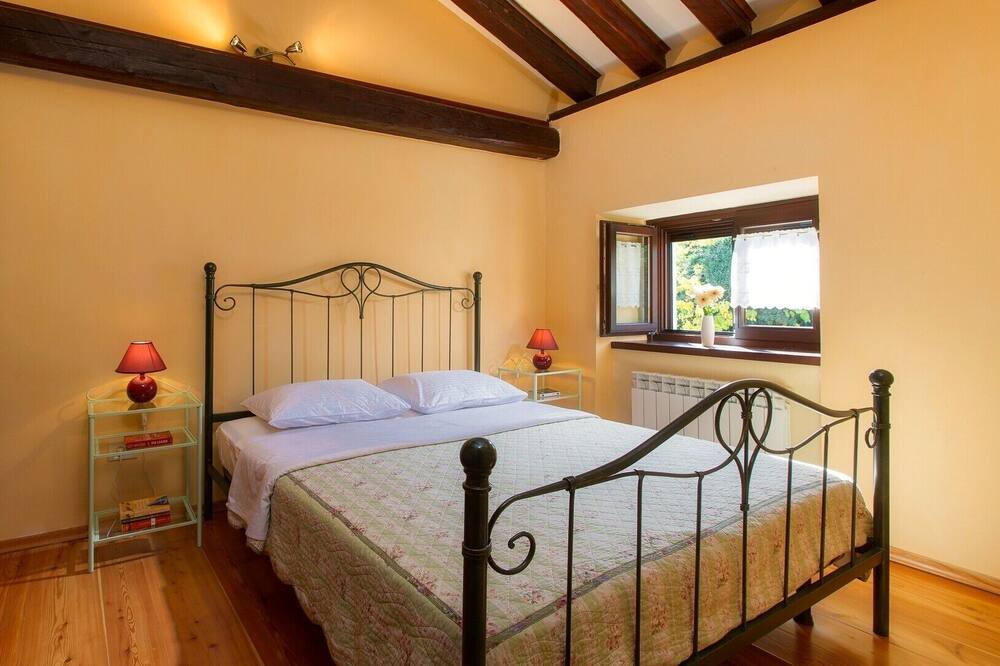 Photo of Bedroom in Momjan