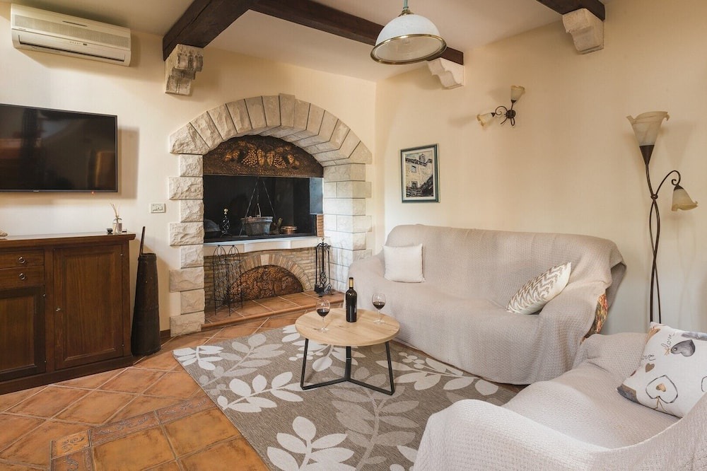 Photo of Livingroom in Momjan