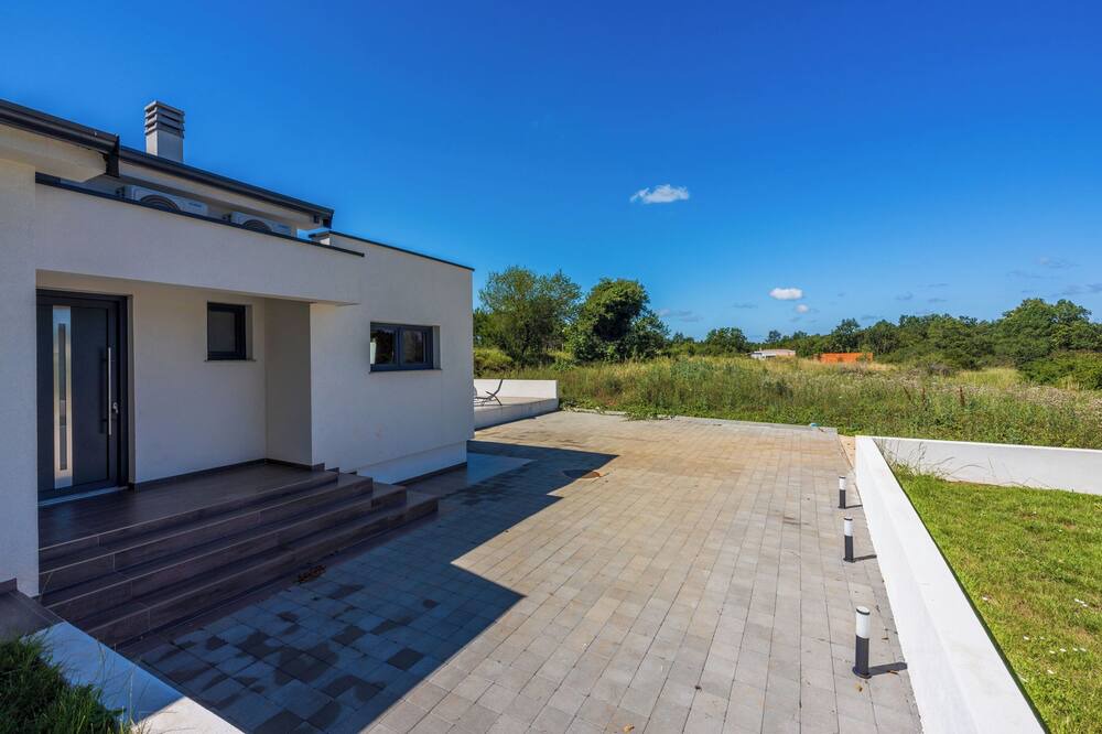 Photo of Outdoor in Topid