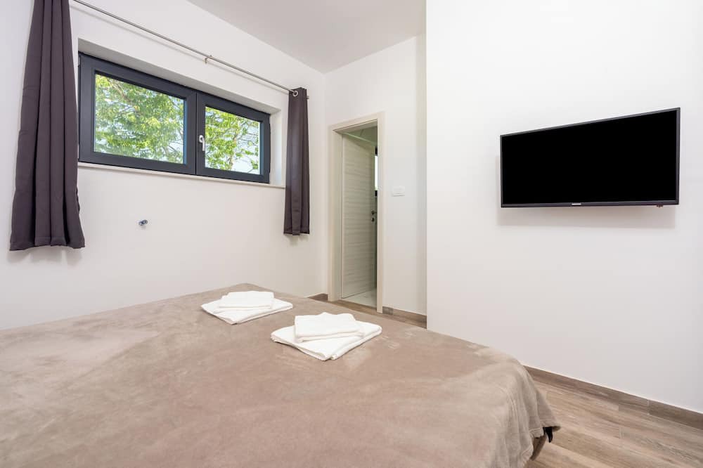 Photo of Bedroom in Topid