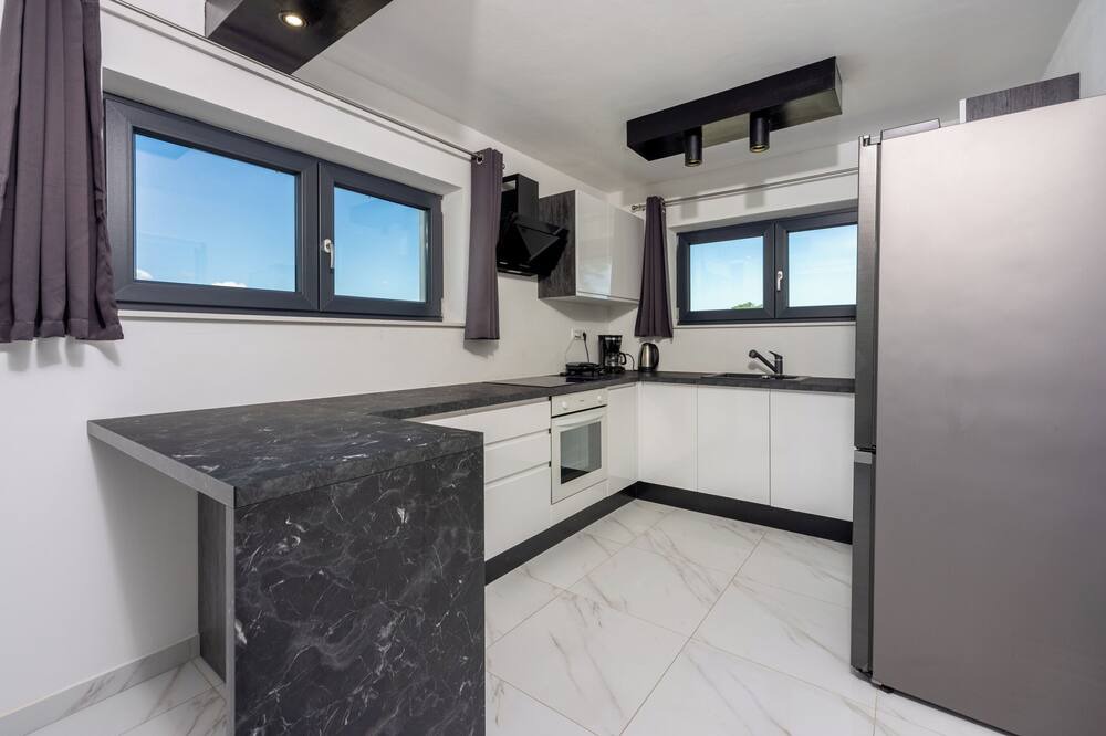 Photo of Kitchen in Topid