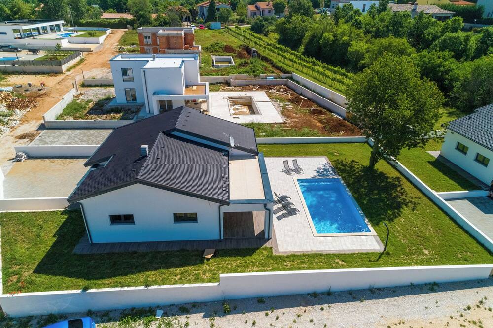 Photo of Outdoor in Topid