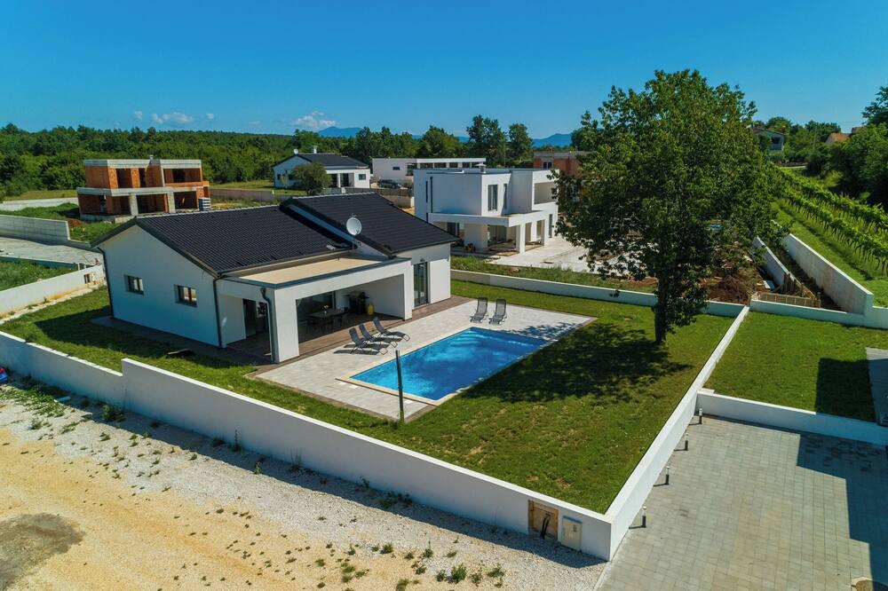 Photo of Outdoor in Topid