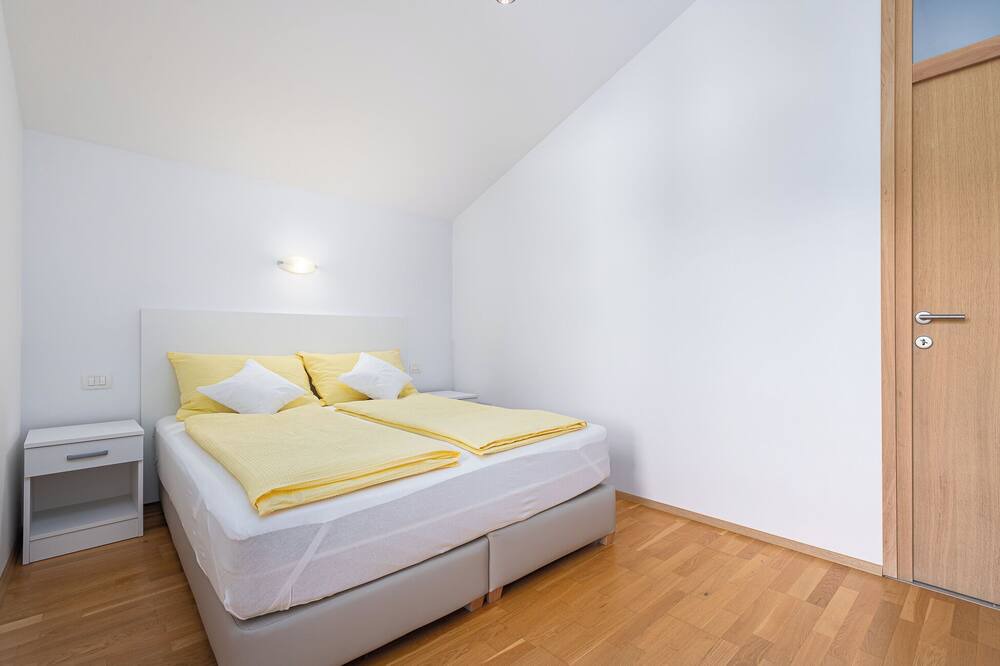 Photo of Bedroom in Frata