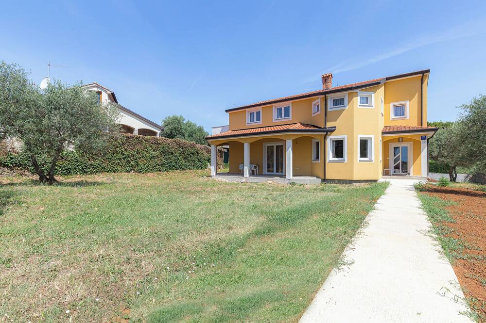 Photo of Outdoor in Frata