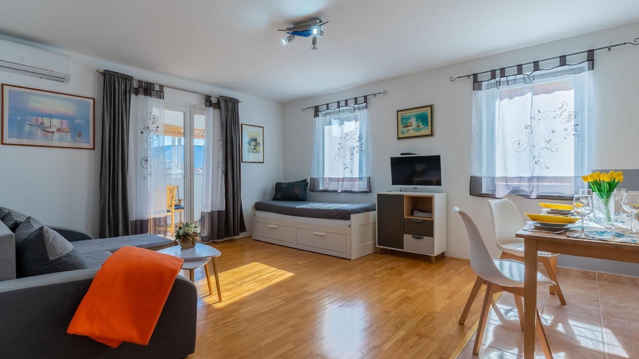 Photo of Livingroom in Cres
