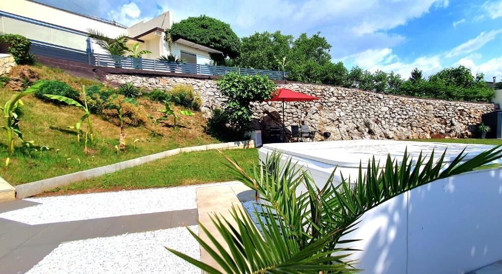 Photo of Outdoor in Mihotici