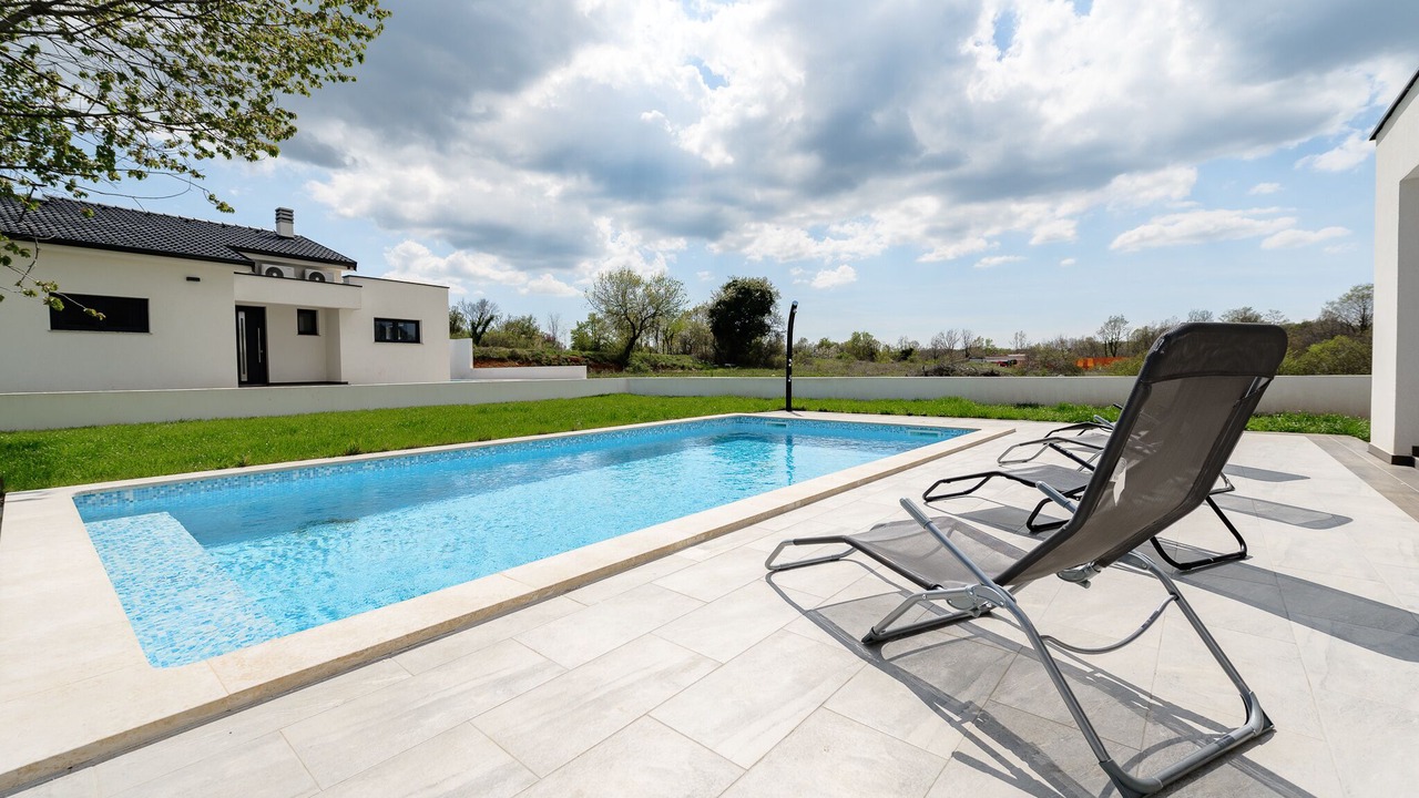 Photo of Outdoor in Topid