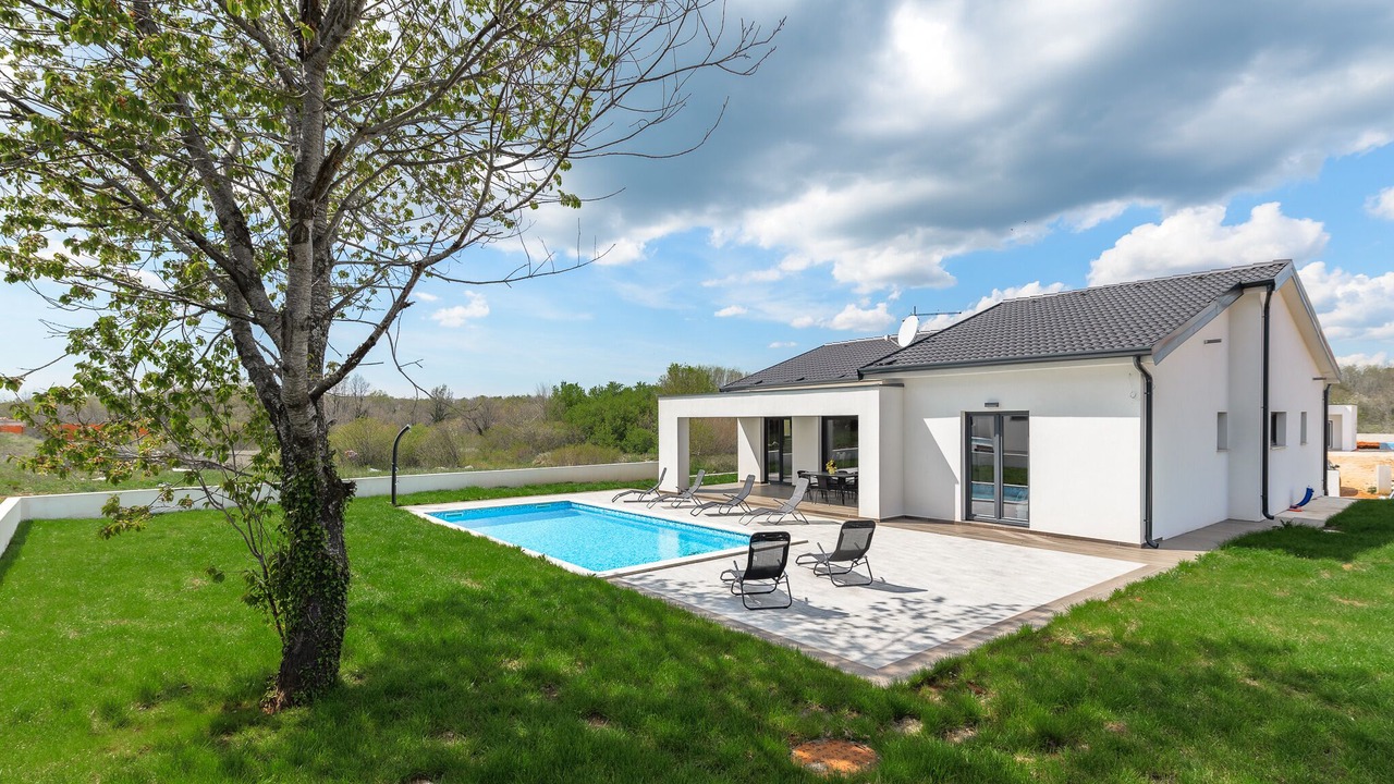 Photo of Outdoor in Topid