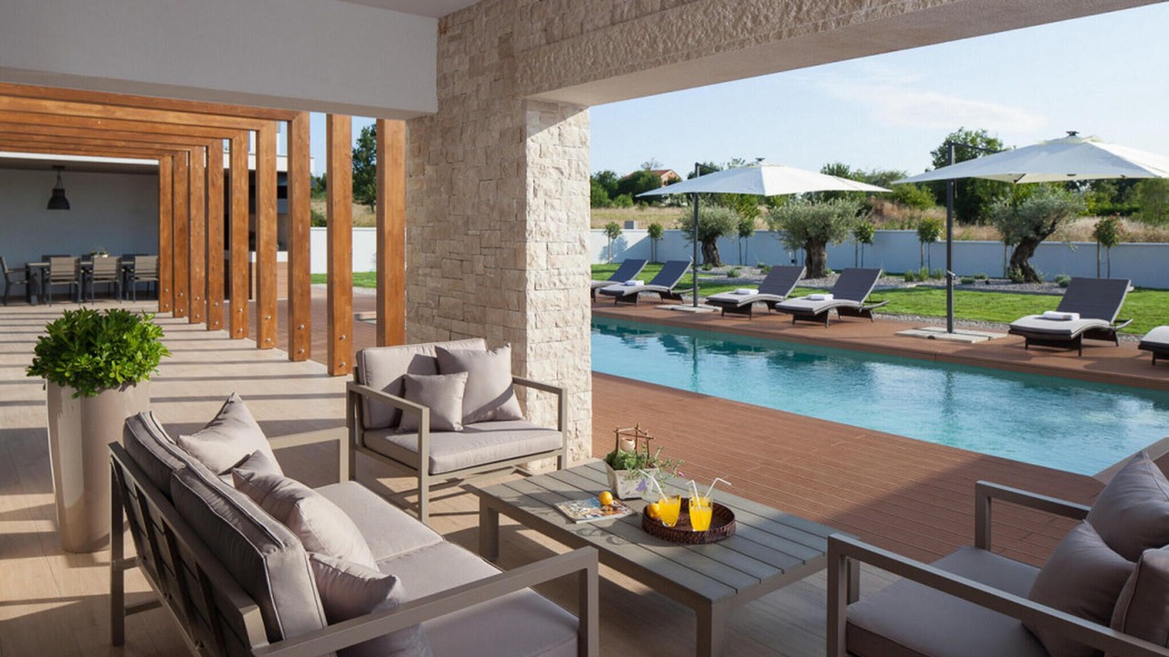 Photo of Patio Balcony in Topid