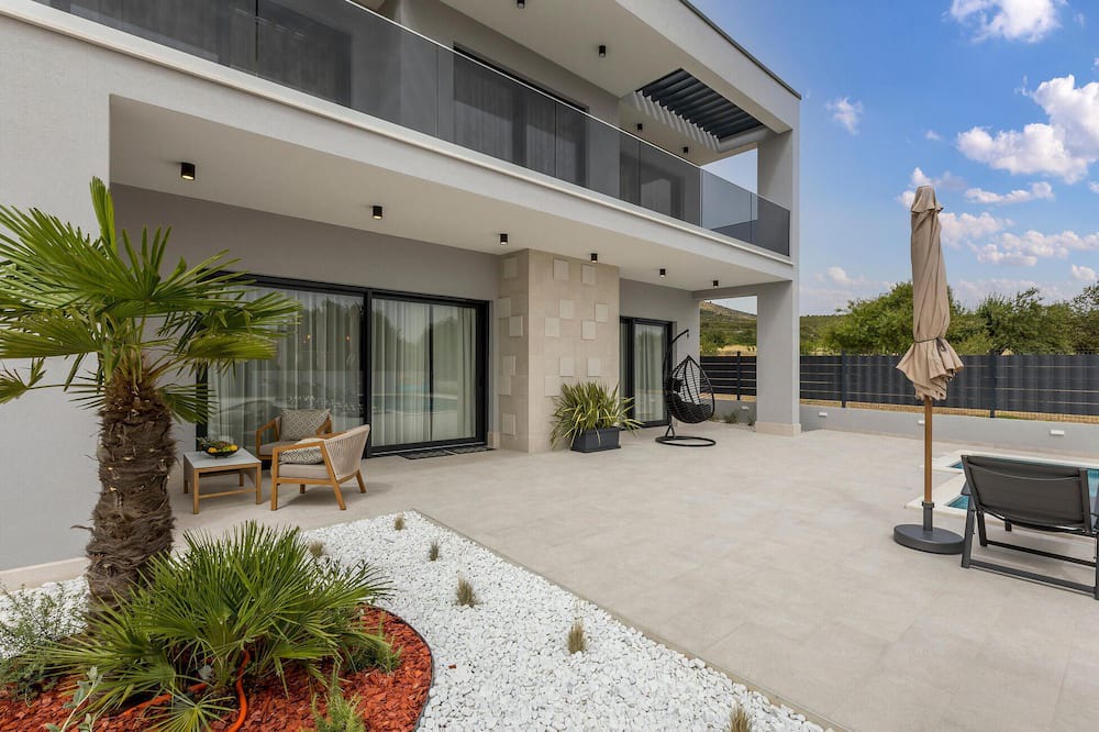 Photo of Patio Balcony in Marina