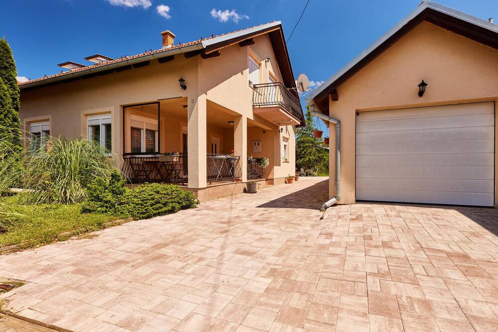 Photo of Outdoor in Pakrac