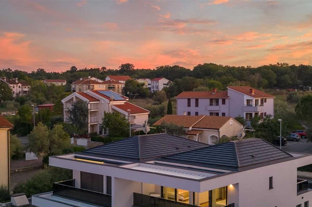 Photo of Outdoor in Porat