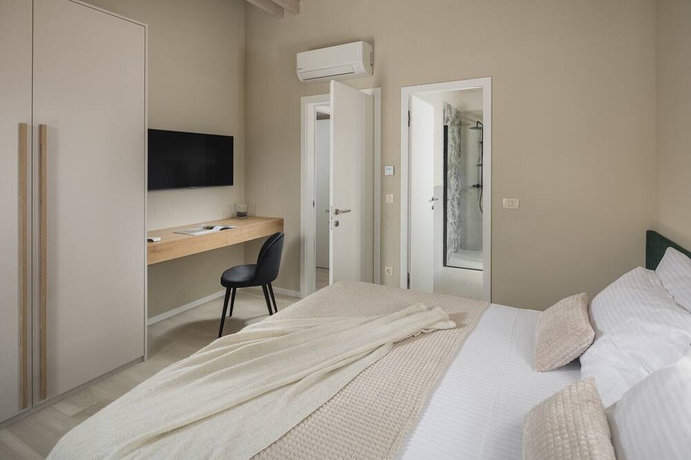 Photo of Bedroom in Gulici