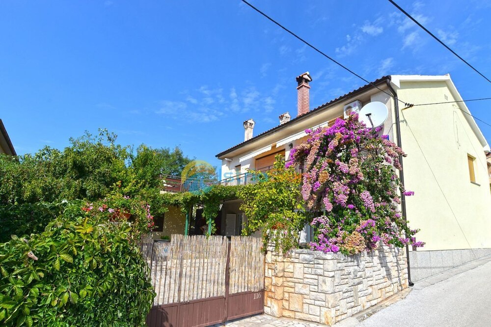 Photo of Outdoor in Liznjan