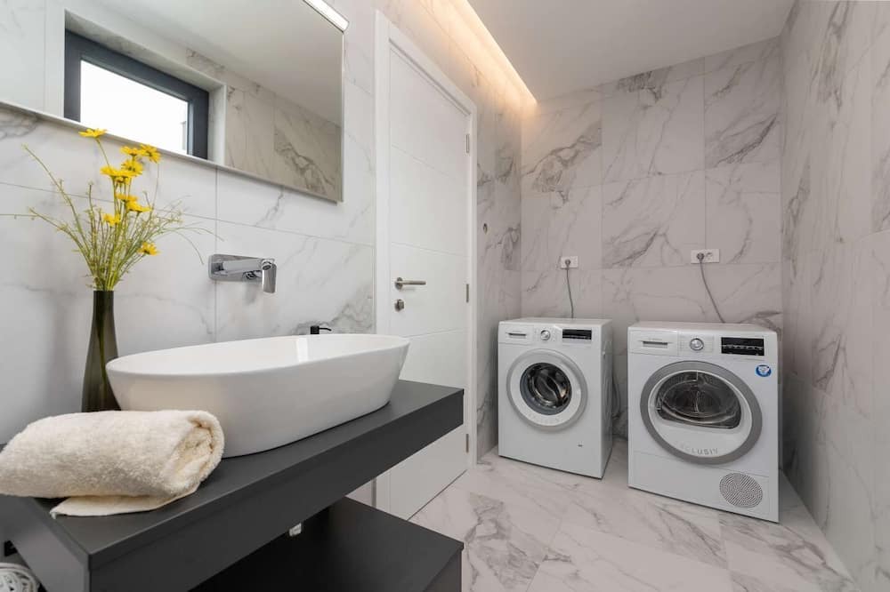 Photo of Bathroom in Grandici