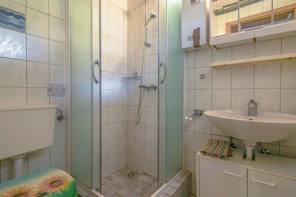 Photo of Bathroom in Brulo