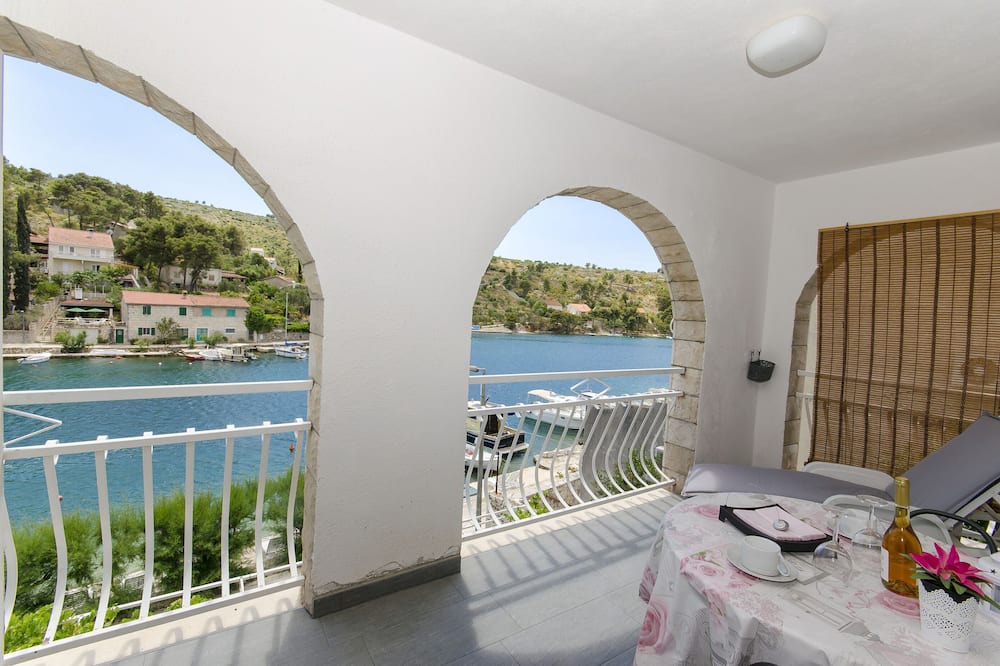 Photo of Patio Balcony in Bobovisca