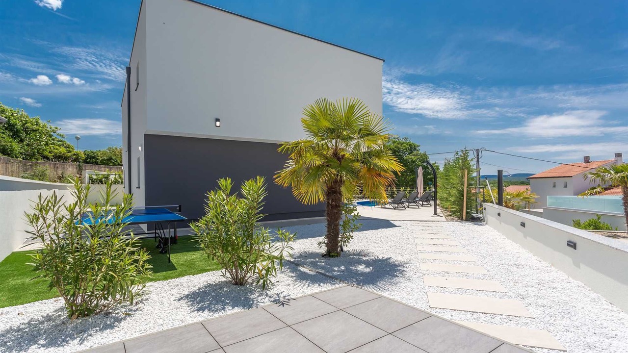 Photo of Outdoor in Malinska-Dubasnica
