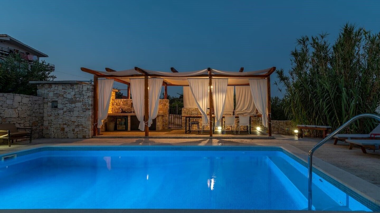 Photo of Outdoor in Slatine