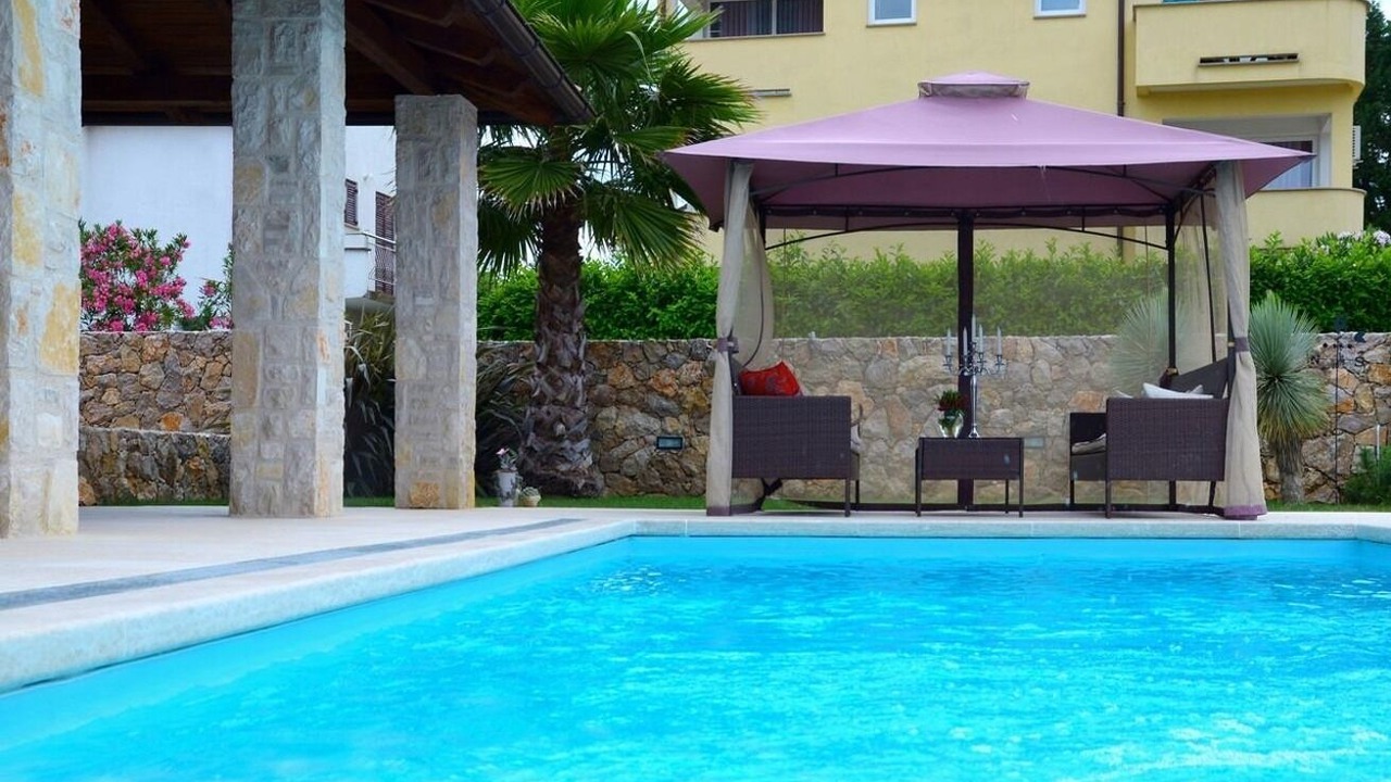 Photo of Outdoor in Porat