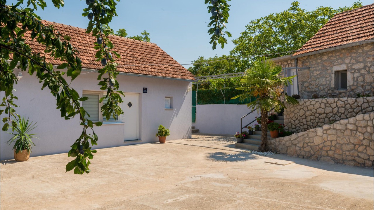 Photo of Outdoor in Runovici