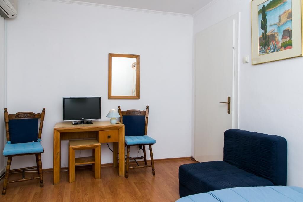 Photo of Bedroom in Montovjerna