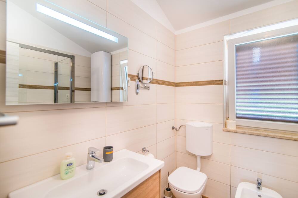 Photo of Bathroom in Liznjan