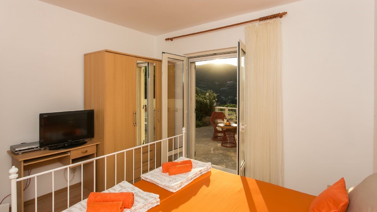 Photo of Others in Zaton