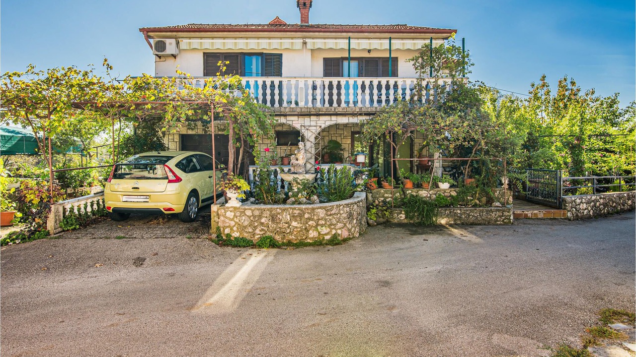 Photo of Outdoor in Polje